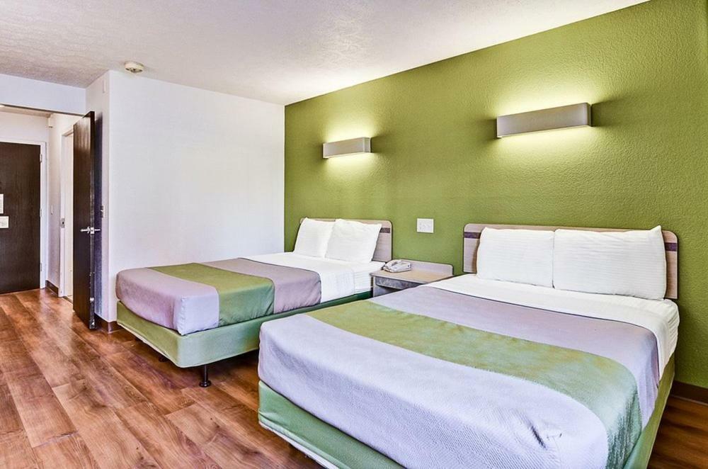 Economy Inn Pittsburgh Airport Moon Township 외부 사진
